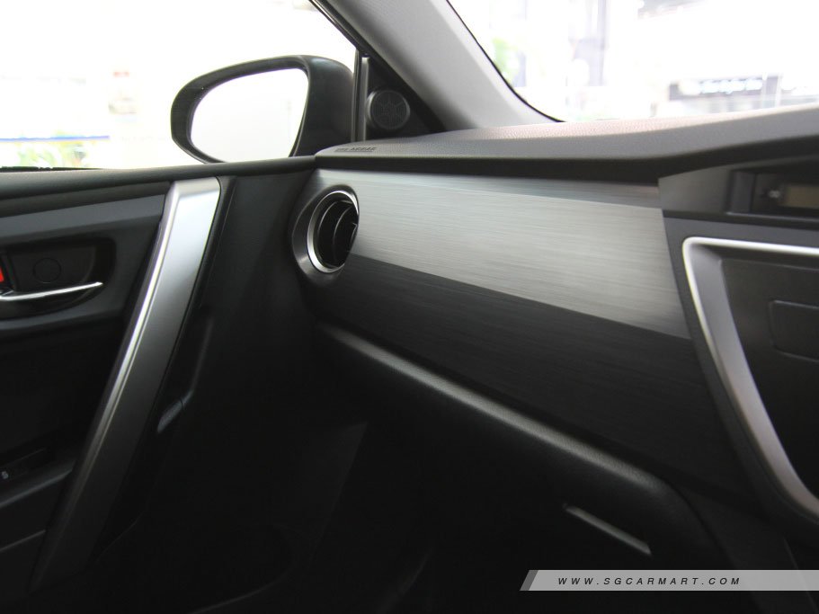 https://i.i-sgcm.com/new_cars/cars/11399/11399_g32