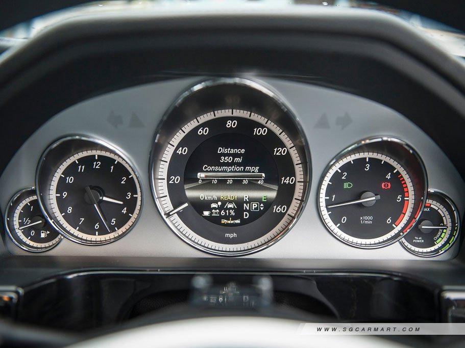 https://i.i-sgcm.com/new_cars/cars/11401/11401_g11
