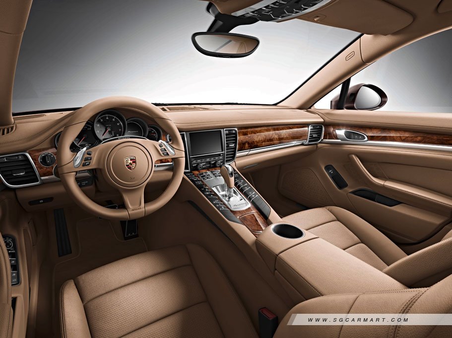 https://i.i-sgcm.com/new_cars/cars/11402/11402_g11