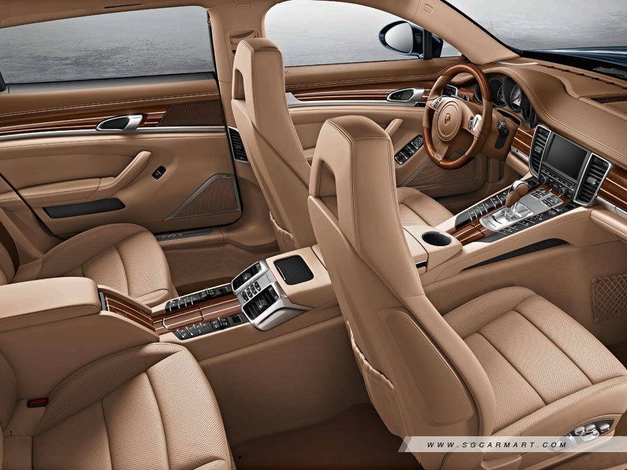 https://i.i-sgcm.com/new_cars/cars/11403/11403_g10