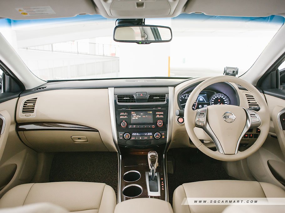 https://i.i-sgcm.com/new_cars/cars/11414/11414_g19