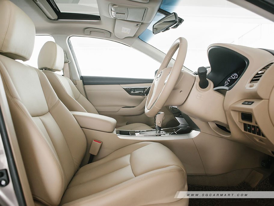 https://i.i-sgcm.com/new_cars/cars/11414/11414_g20