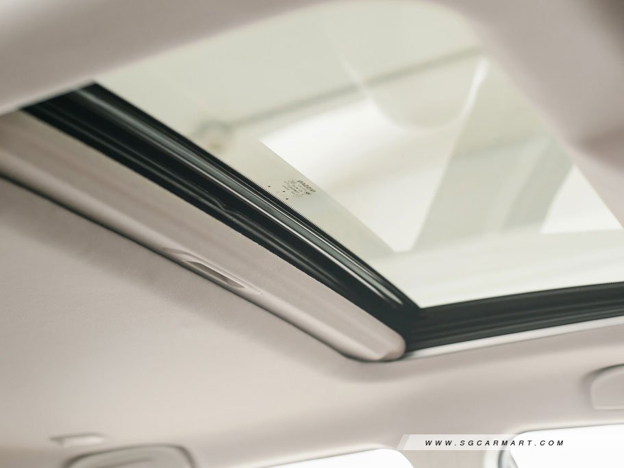 https://i.i-sgcm.com/new_cars/cars/11414/11414_g22
