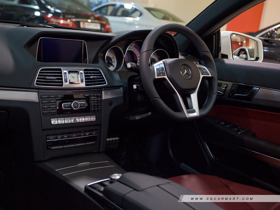 https://i.i-sgcm.com/new_cars/cars/11418/11418_g15