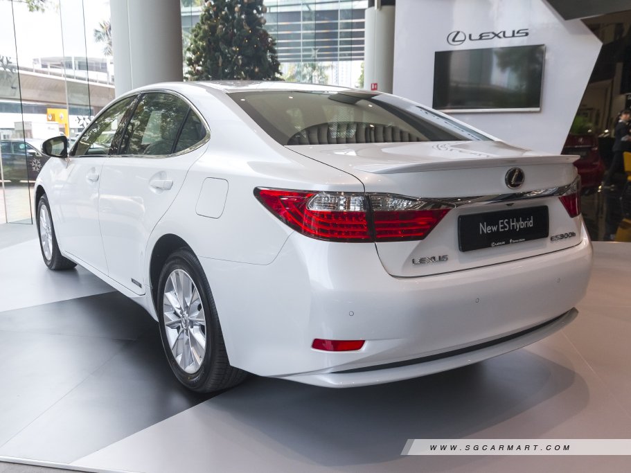 https://i.i-sgcm.com/new_cars/cars/11420/11420_g15