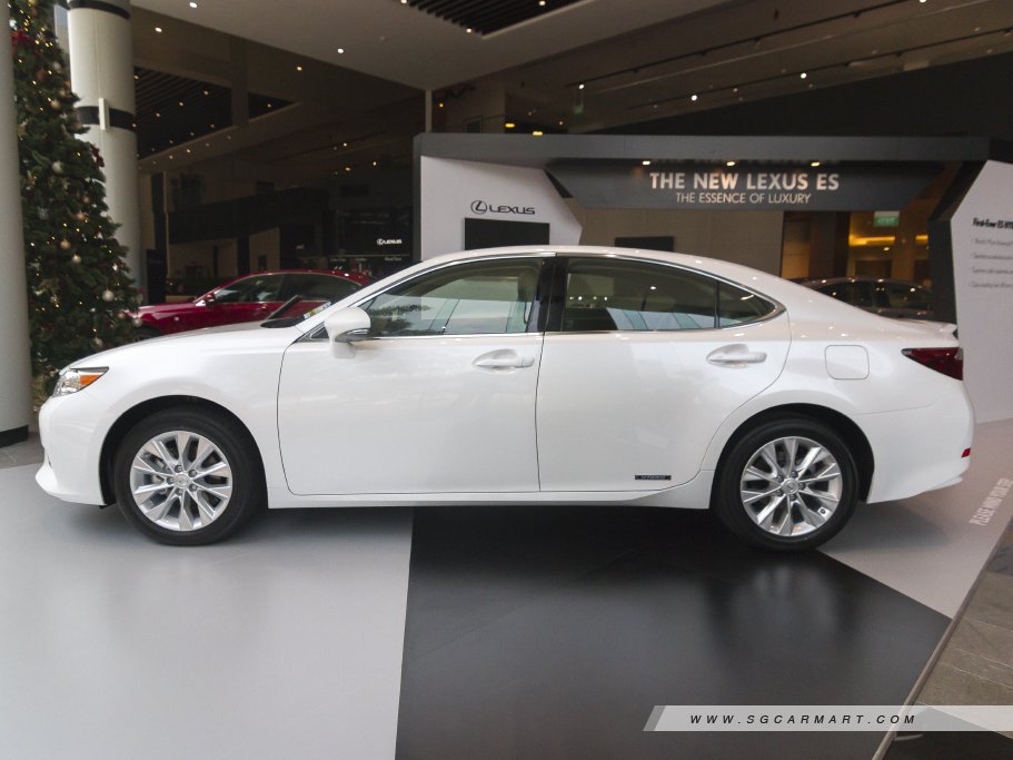 https://i.i-sgcm.com/new_cars/cars/11420/11420_g17