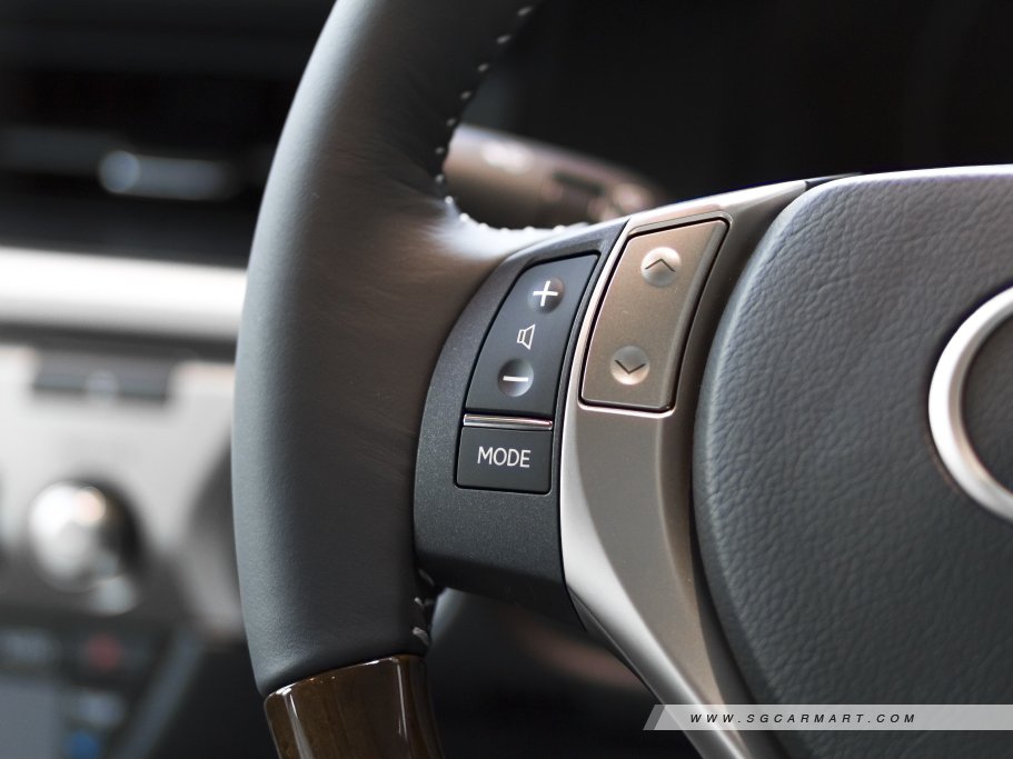 https://i.i-sgcm.com/new_cars/cars/11420/11420_g27
