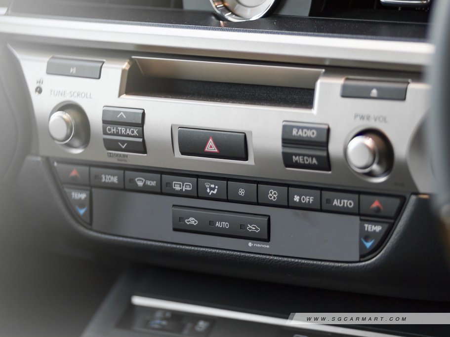 https://i.i-sgcm.com/new_cars/cars/11420/11420_g28