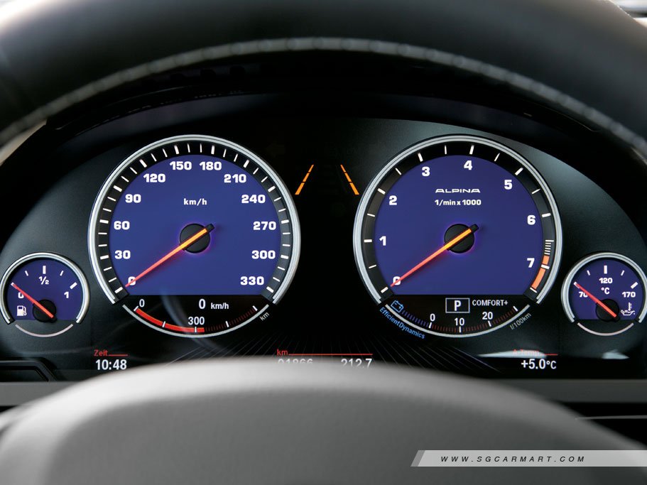 https://i.i-sgcm.com/new_cars/cars/11422/11422_g12