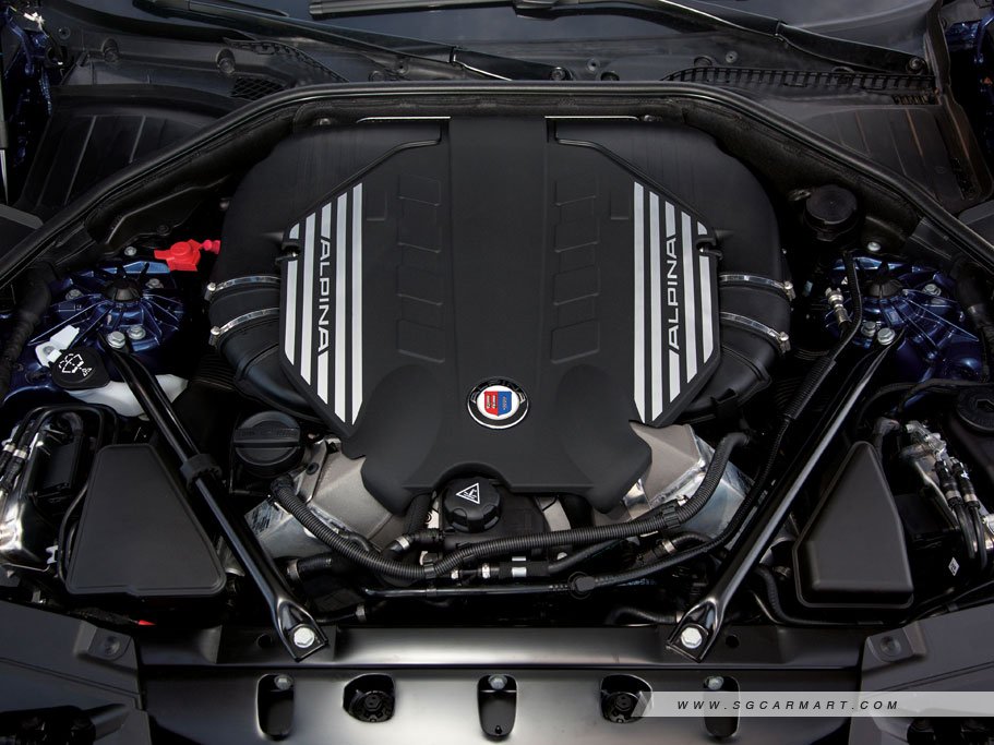 https://i.i-sgcm.com/new_cars/cars/11422/11422_g14