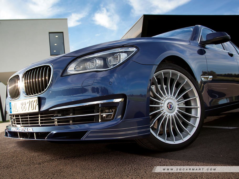 https://i.i-sgcm.com/new_cars/cars/11422/11422_g4