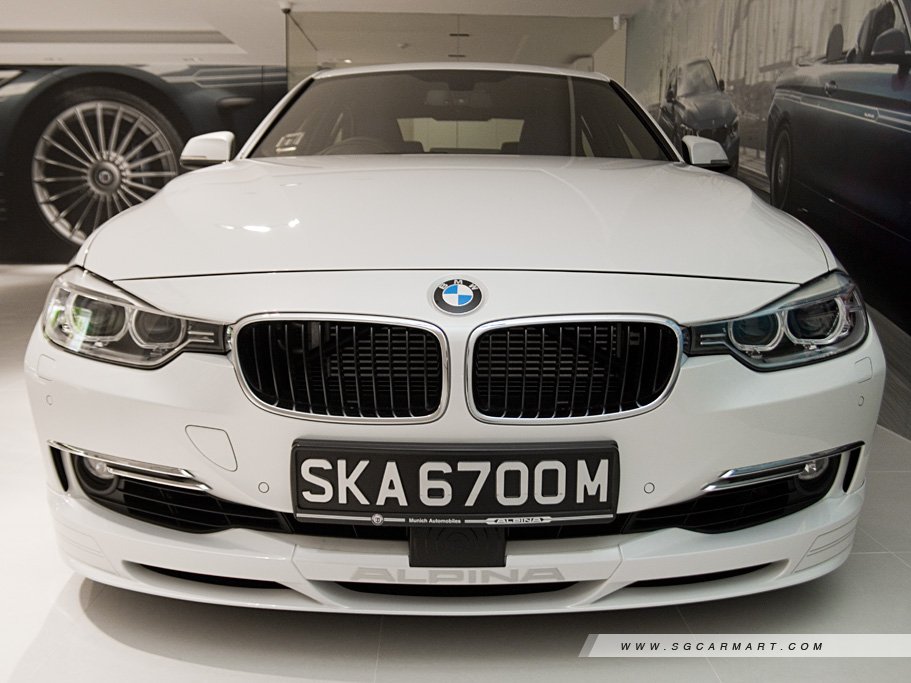 https://i.i-sgcm.com/new_cars/cars/11423/11423_g16