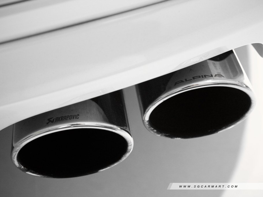 https://i.i-sgcm.com/new_cars/cars/11423/11423_g19