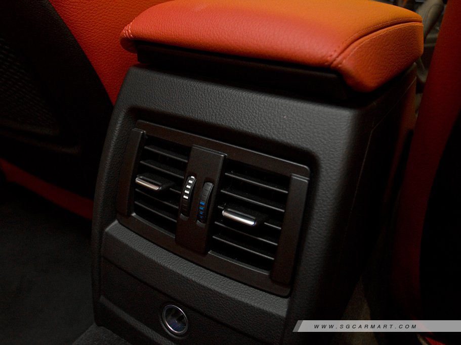 https://i.i-sgcm.com/new_cars/cars/11423/11423_g41