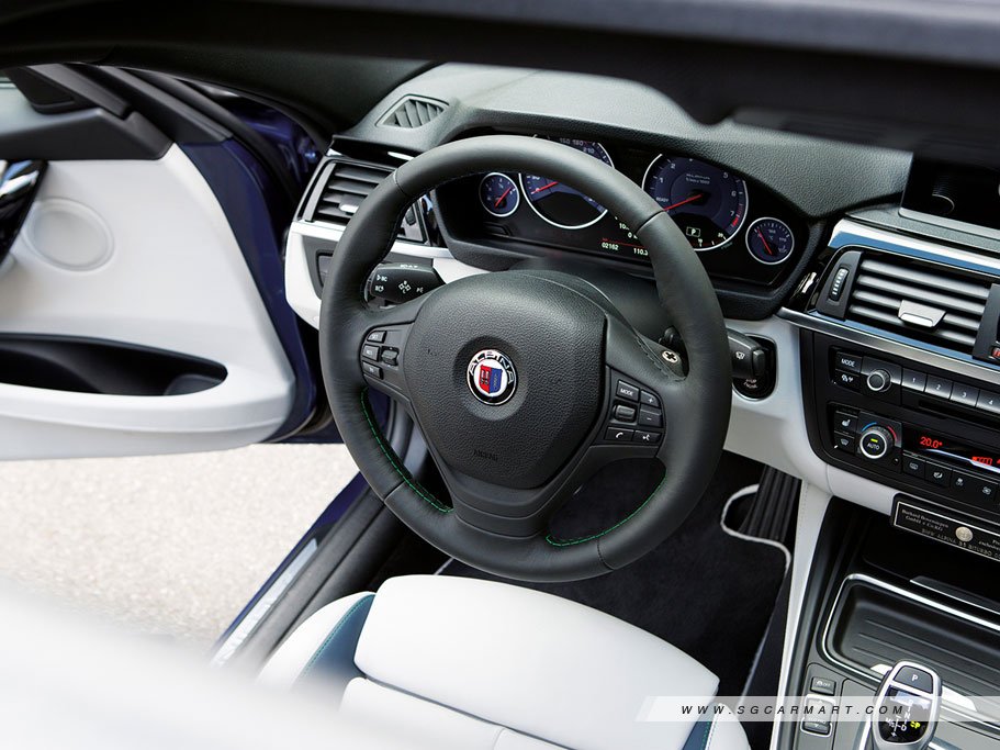 https://i.i-sgcm.com/new_cars/cars/11423/11423_g5
