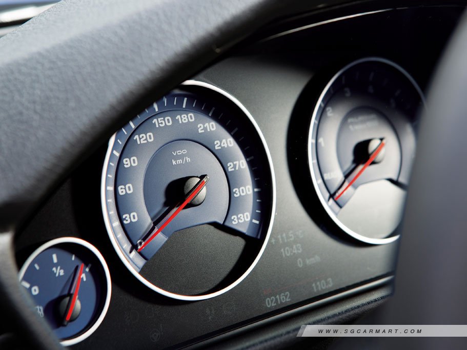 https://i.i-sgcm.com/new_cars/cars/11423/11423_g8