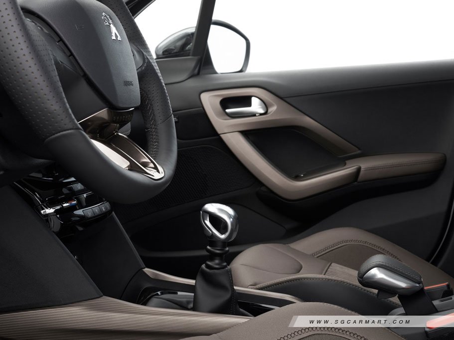 https://i.i-sgcm.com/new_cars/cars/11424/11424_g11