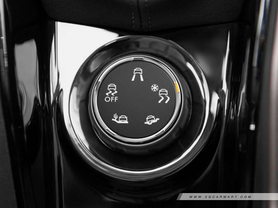 https://i.i-sgcm.com/new_cars/cars/11424/11424_g13