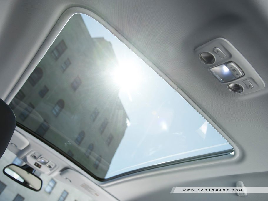 https://i.i-sgcm.com/new_cars/cars/11424/11424_g14