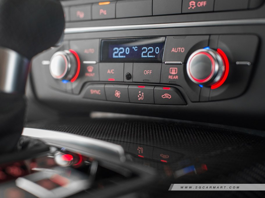 https://i.i-sgcm.com/new_cars/cars/11429/11429_g31