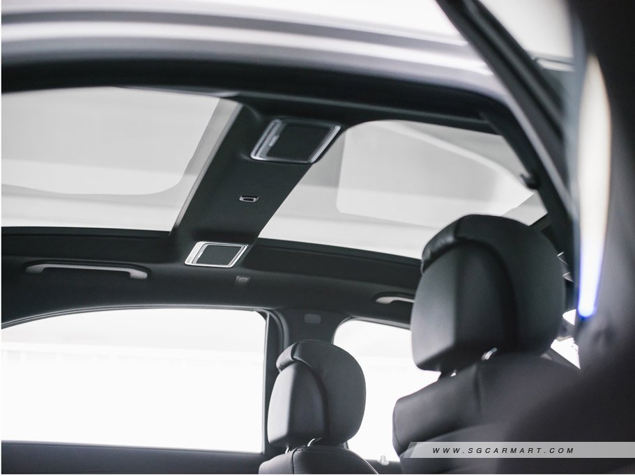 https://i.i-sgcm.com/new_cars/cars/11436/11436_g18