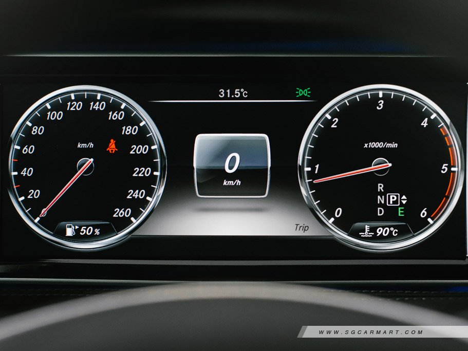 https://i.i-sgcm.com/new_cars/cars/11436/11436_g20