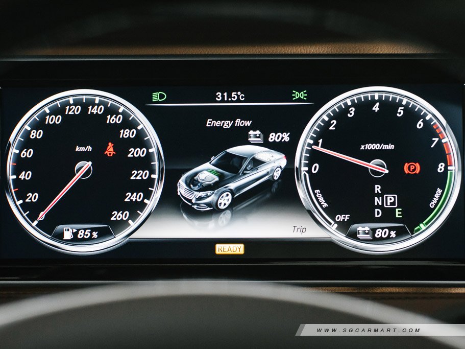 https://i.i-sgcm.com/new_cars/cars/11437/11437_g15