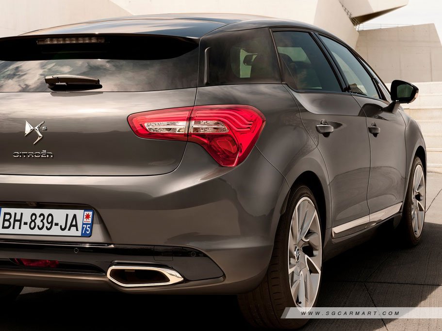 https://i.i-sgcm.com/new_cars/cars/11438/11438_g5