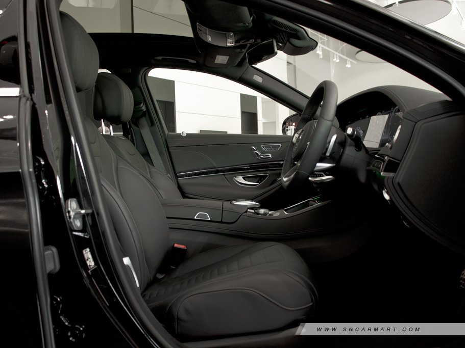 https://i.i-sgcm.com/new_cars/cars/11440/11440_g23
