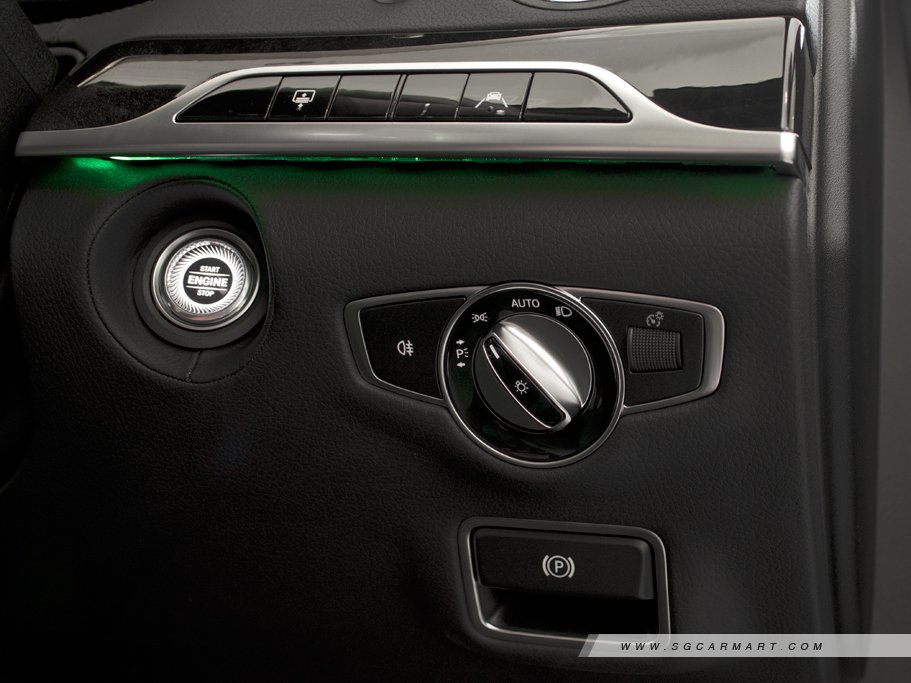 https://i.i-sgcm.com/new_cars/cars/11440/11440_g30