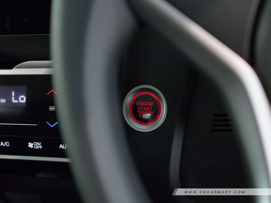 https://i.i-sgcm.com/new_cars/cars/11442/11442_g58