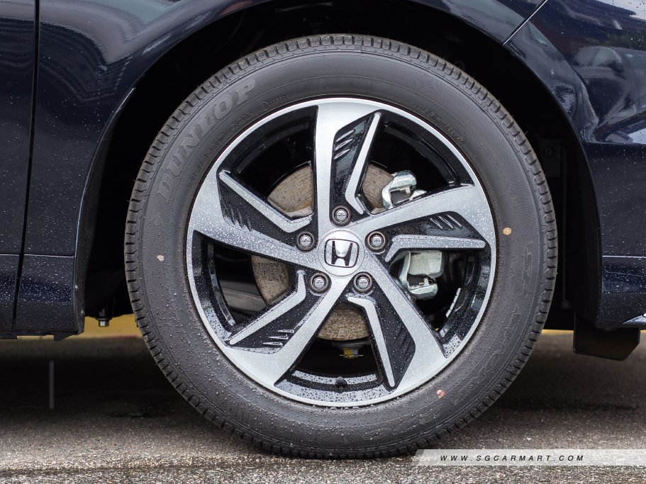 https://i.i-sgcm.com/new_cars/cars/11444/11444_g14