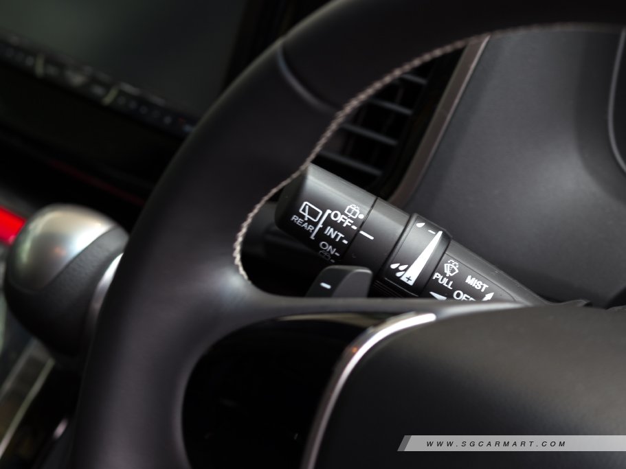 https://i.i-sgcm.com/new_cars/cars/11444/11444_g21