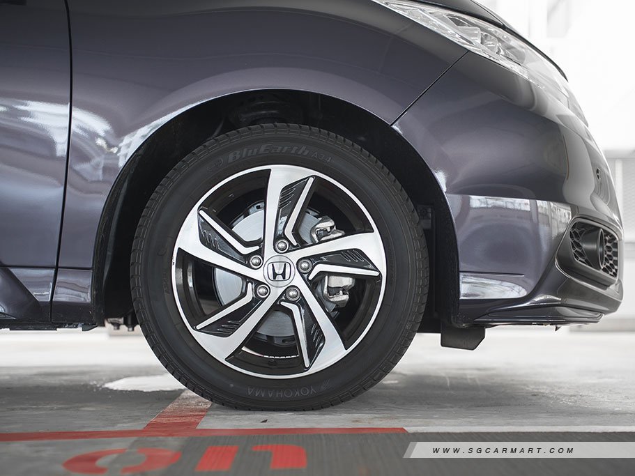 https://i.i-sgcm.com/new_cars/cars/11446/11446_g10