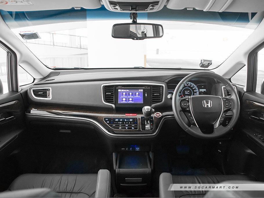 https://i.i-sgcm.com/new_cars/cars/11446/11446_g18