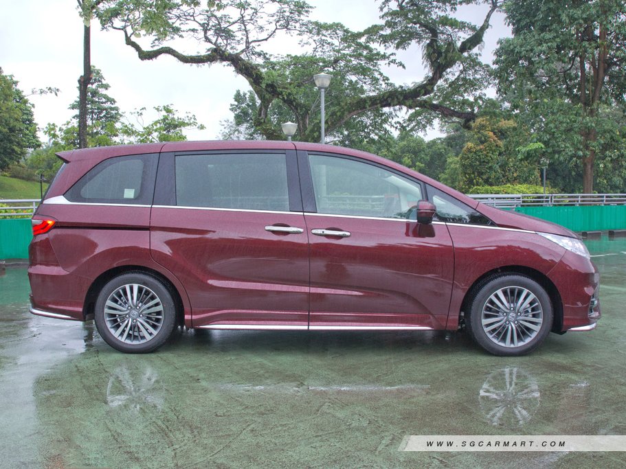 https://i.i-sgcm.com/new_cars/cars/11446/11446_g34