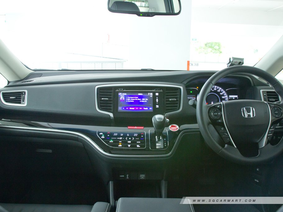 https://i.i-sgcm.com/new_cars/cars/11446/11446_g42