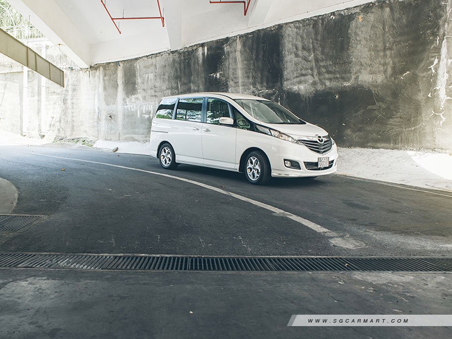 https://i.i-sgcm.com/new_cars/cars/11447/11447_g21