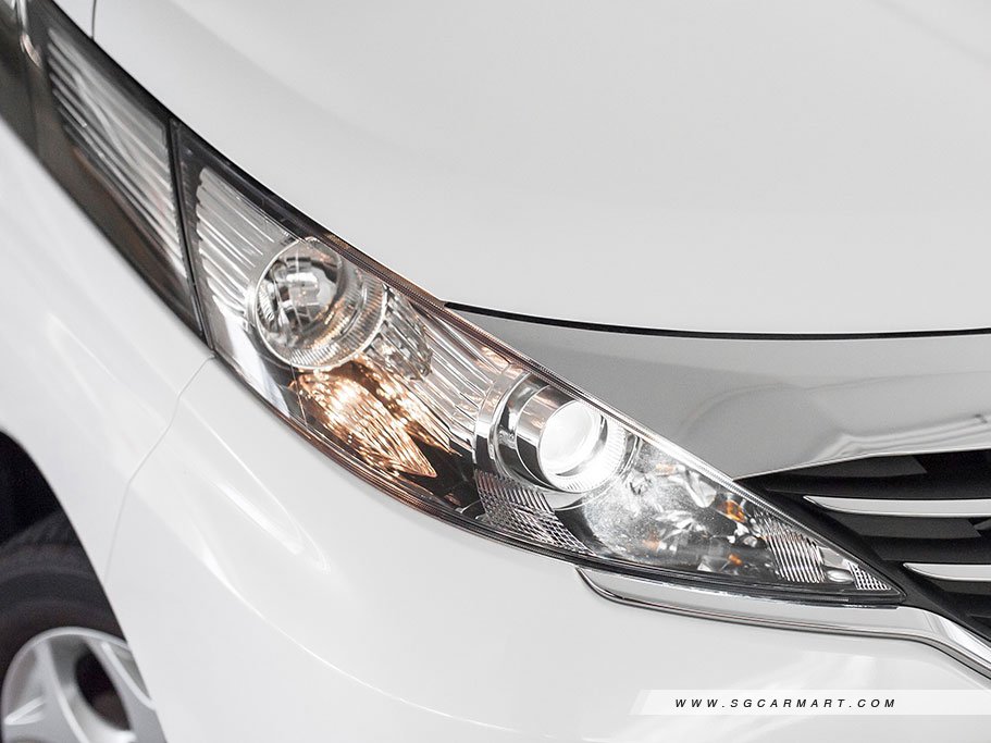 https://i.i-sgcm.com/new_cars/cars/11447/11447_g26