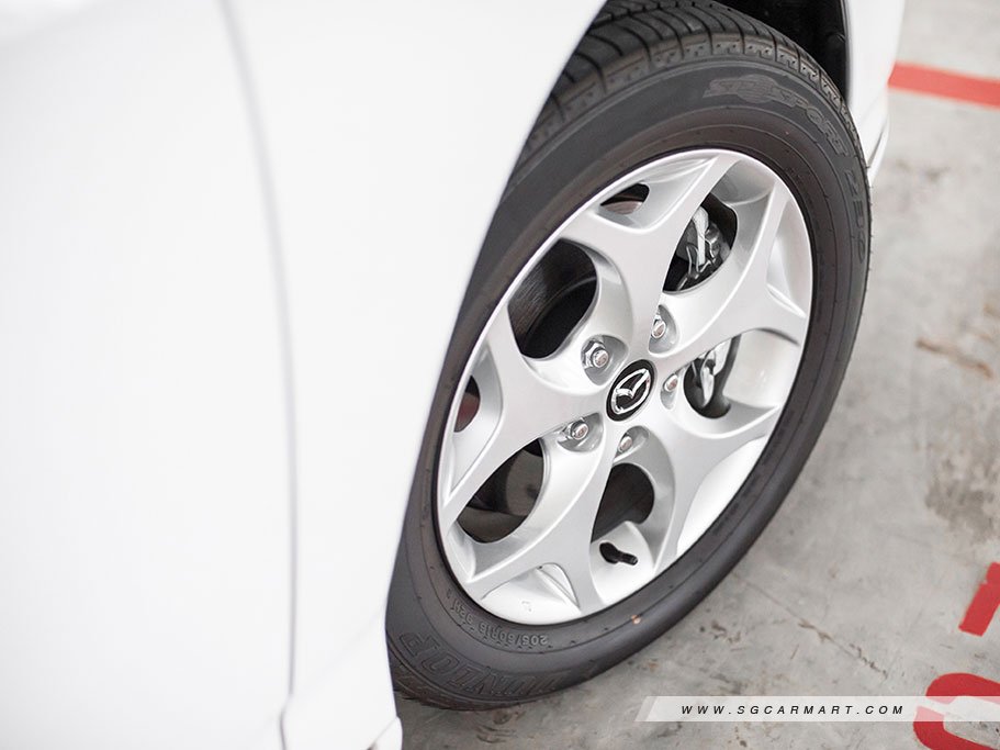 https://i.i-sgcm.com/new_cars/cars/11447/11447_g29