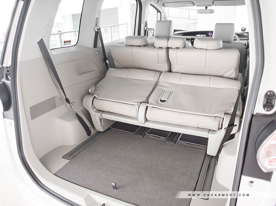 https://i.i-sgcm.com/new_cars/cars/11447/11447_g31