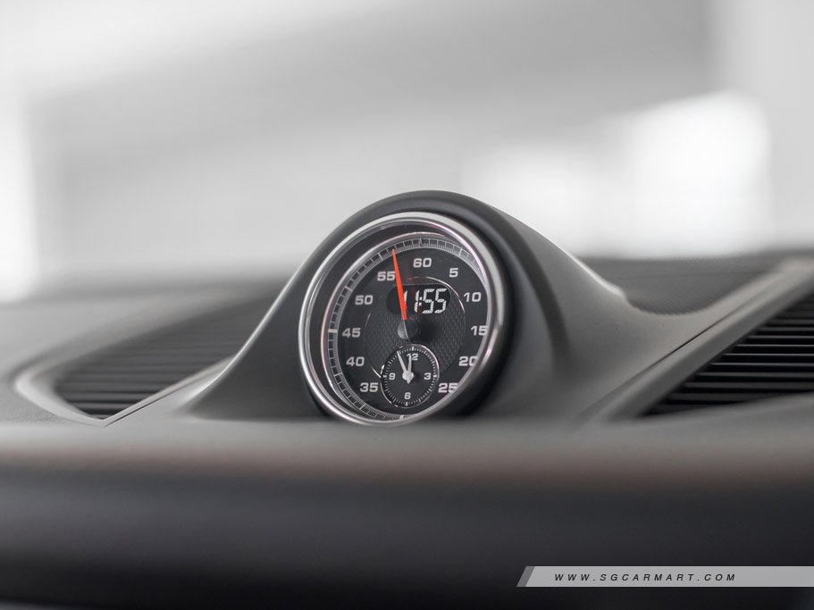 https://i.i-sgcm.com/new_cars/cars/11449/11449_g28