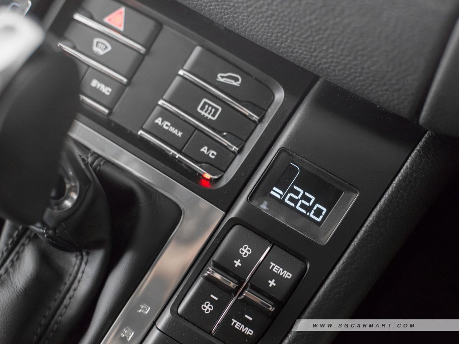 https://i.i-sgcm.com/new_cars/cars/11449/11449_g30