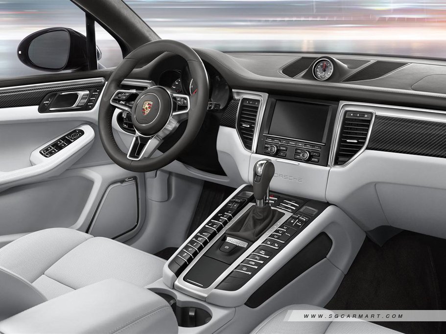 https://i.i-sgcm.com/new_cars/cars/11449/11449_g7