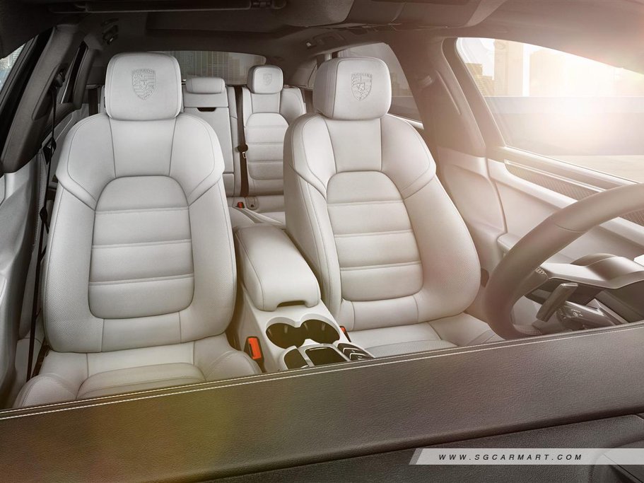 https://i.i-sgcm.com/new_cars/cars/11449/11449_g9
