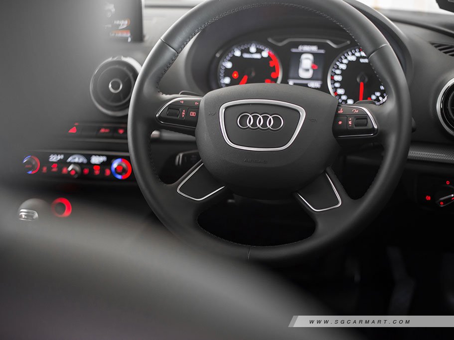https://i.i-sgcm.com/new_cars/cars/11451/11451_g26