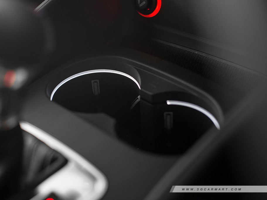 https://i.i-sgcm.com/new_cars/cars/11451/11451_g31
