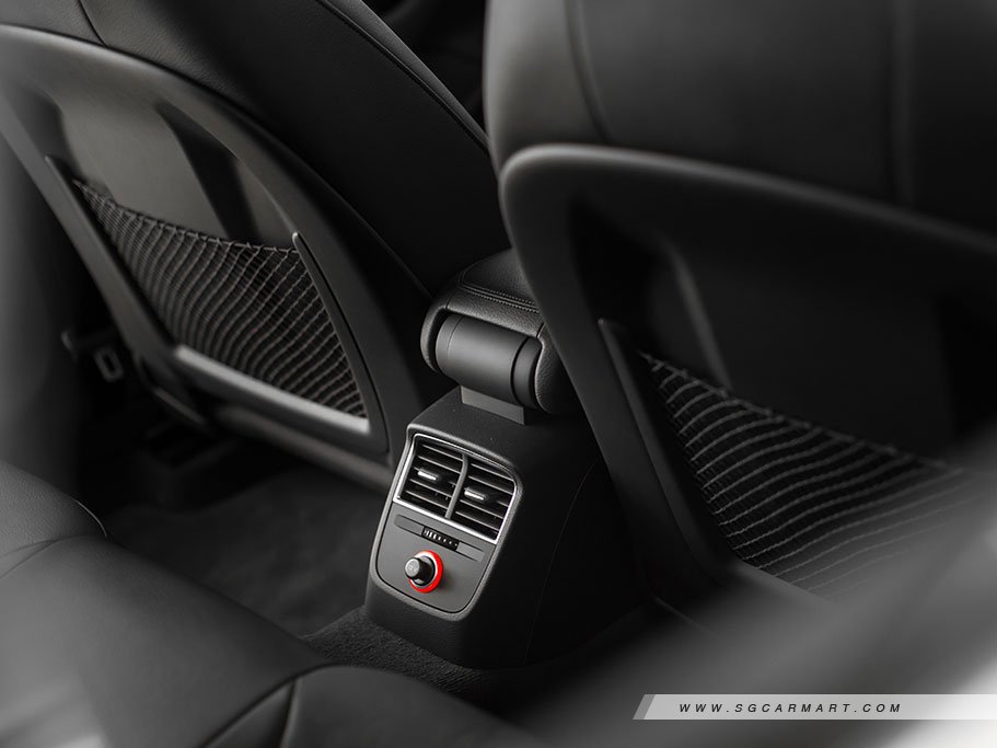 https://i.i-sgcm.com/new_cars/cars/11451/11451_g33