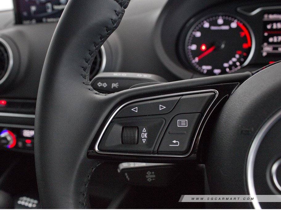 https://i.i-sgcm.com/new_cars/cars/11451/11451_g62