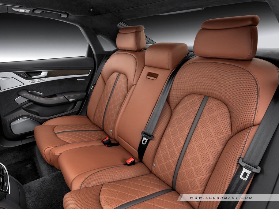 https://i.i-sgcm.com/new_cars/cars/11453/11453_g10